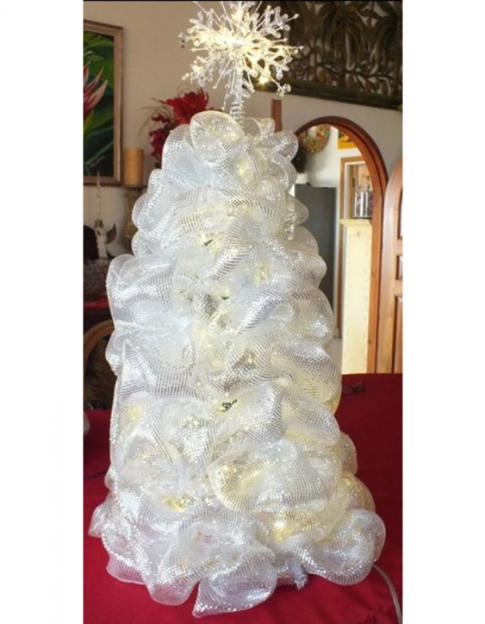 ShopBBMall.com: Christmas Caribbean Sculpted Mesh Tree
